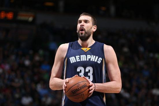 体育回忆鲁能2010赛季:伊万率队重夺联赛冠军