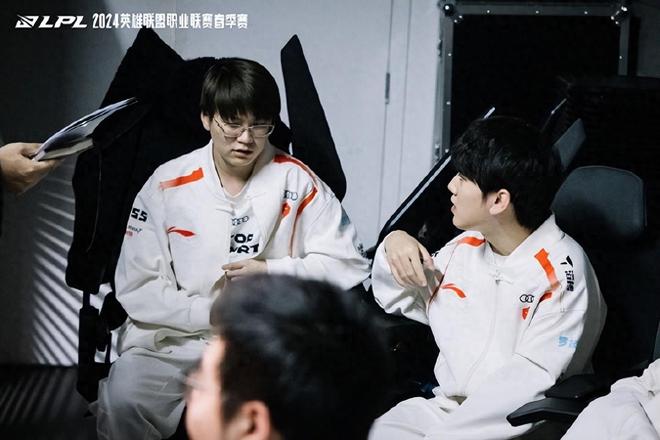 够左右比赛 够左右比赛